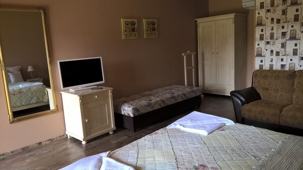 Bb Boutique Hotel Ujlengyel Экстерьер фото